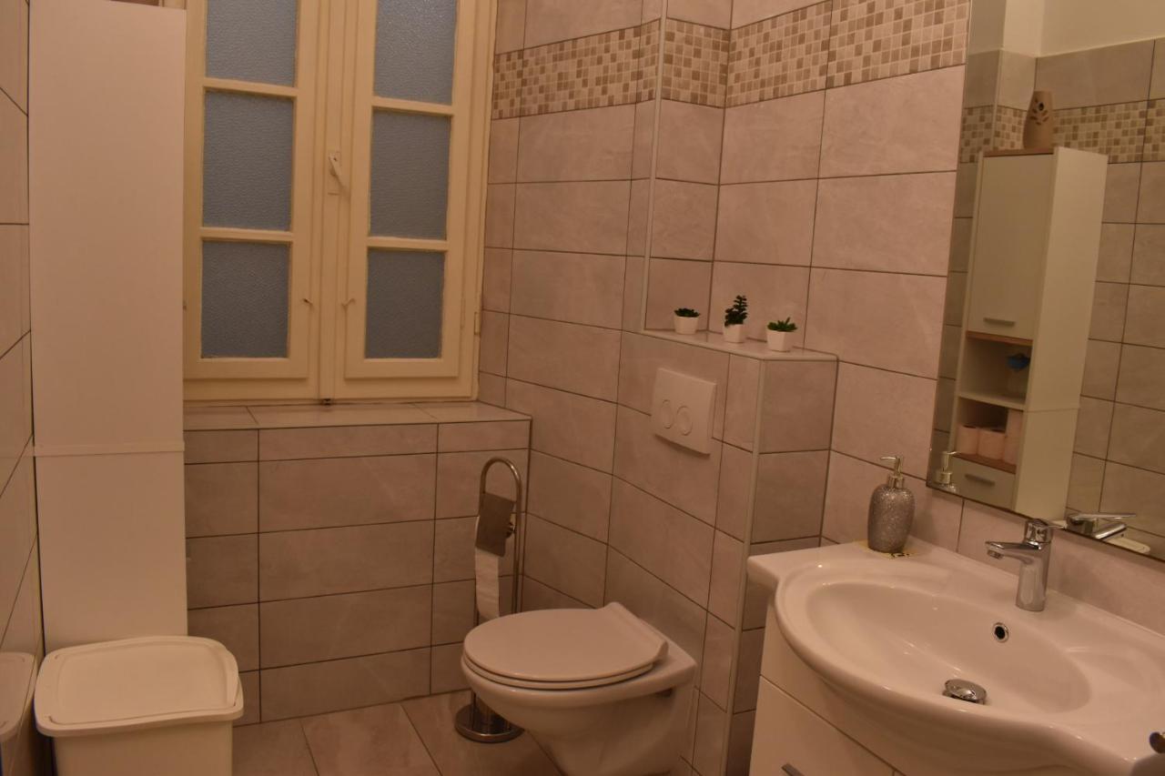 Apartment Riviera بولا المظهر الخارجي الصورة