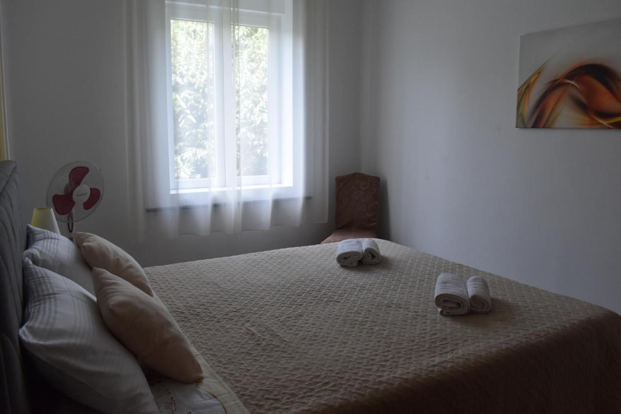 Apartment Riviera بولا المظهر الخارجي الصورة