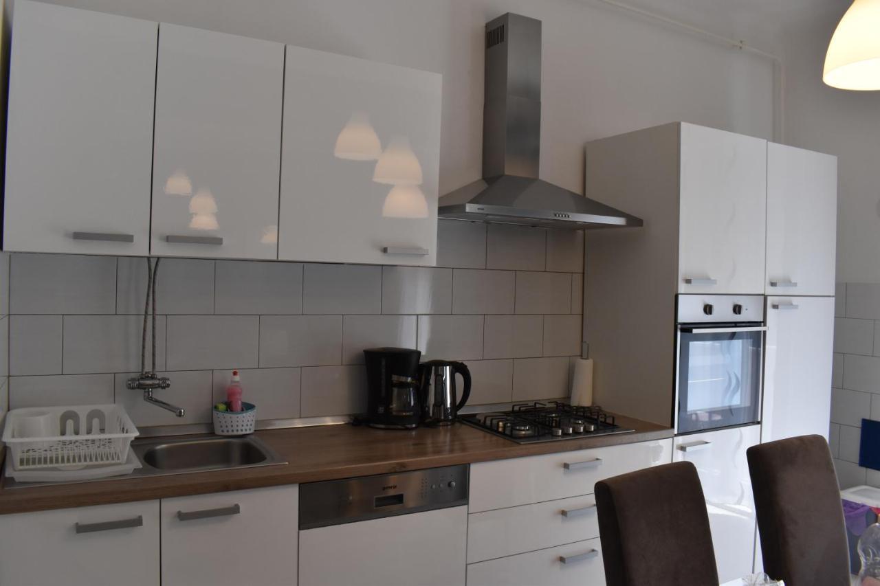 Apartment Riviera بولا المظهر الخارجي الصورة