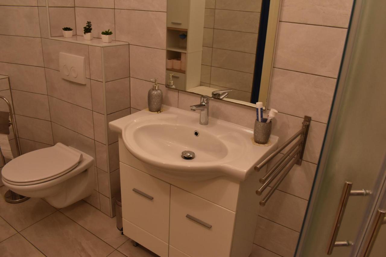 Apartment Riviera بولا المظهر الخارجي الصورة