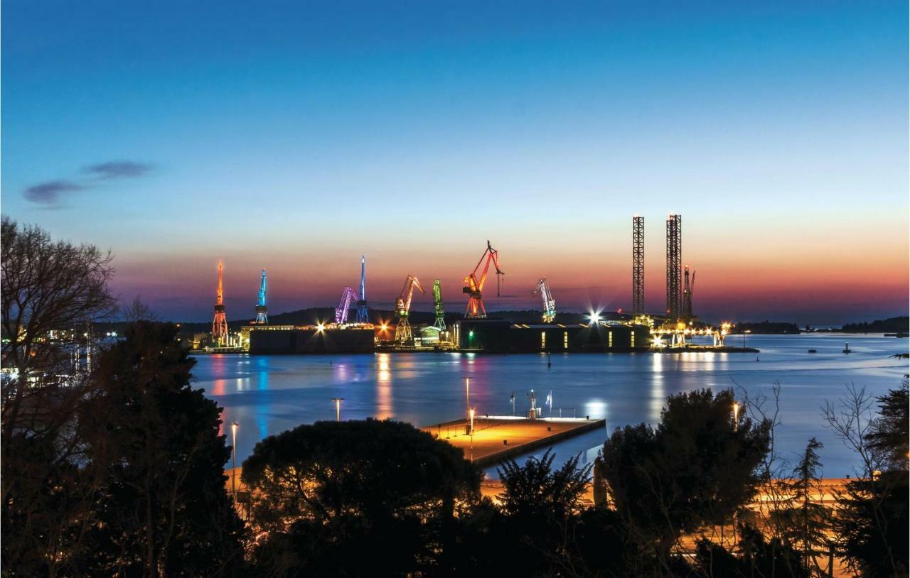 Apartment Riviera بولا المظهر الخارجي الصورة